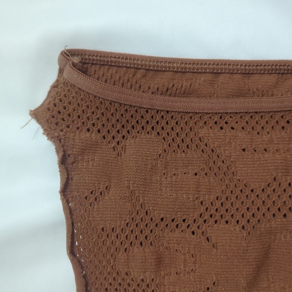 NWT Out From Under Sleeveless Cutout Top, Color Brown Size XS/S - Picture 3 of 15